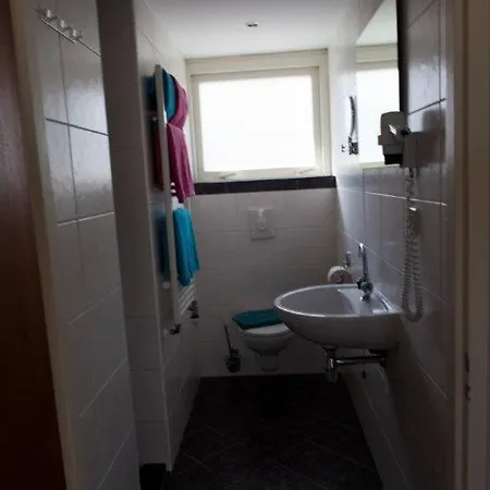 De Schelp Берген ан Зее